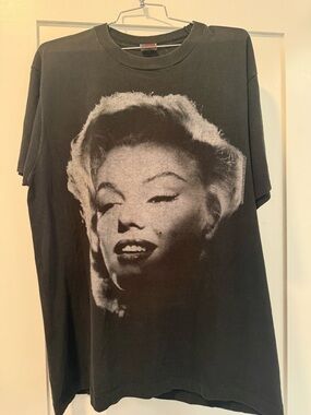 Vintage Marilyn Monroe Black Crewneck Tee Size Large